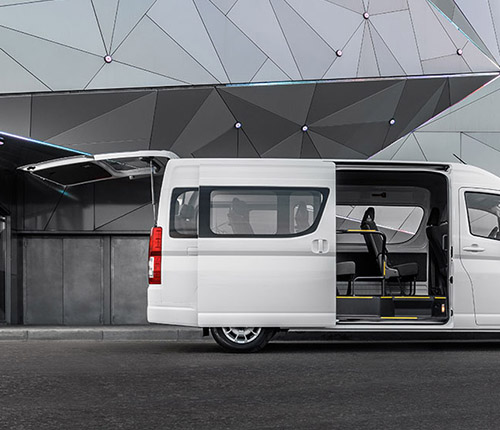 Изображение на странице Toyota reasonableness-and-attentiveness_500x430_tcm-3020-1696097.jpg